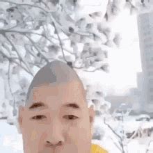 Xue Hua Piao Piao Chinese Man In The Snow Gif Xue Hua Piao Piao