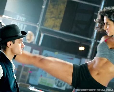 Bollywood Latest Katrina Kaif And Aamir Khan Romantic Stills From Film Dhoom 3