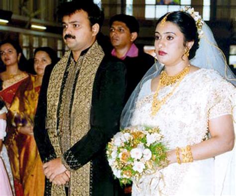 Sometimes referred by the monicker watch the latest episode of the onam special chat show with kunchacko boban that aired on surya tv. Kunchacko Boban family photos | Celebrity family wiki