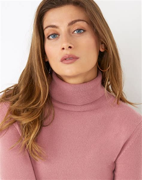Dusty Rose Cashmere Roll Neck Sweater Pure Collection