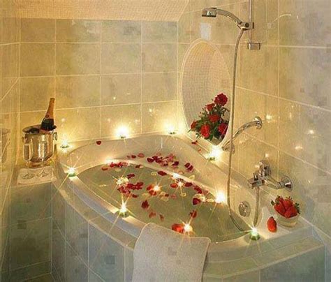 Romantic Hot Tub Perfect For Valentine`s Day Pinterest