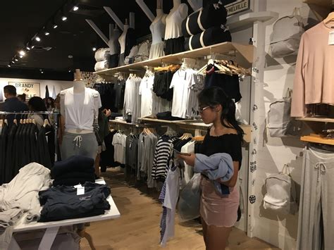 Brandy Melville Singapore Store Opening Thoughts Haul