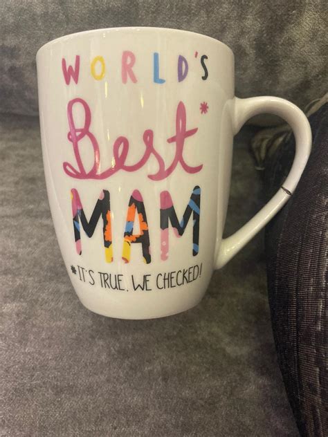 Worlds Best Mam Mug Tiger Lily Beauty Salon