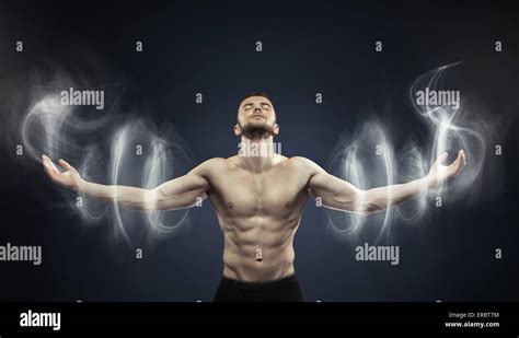 Powerful Muscle High Resolution Stock Photography And Images Alamy