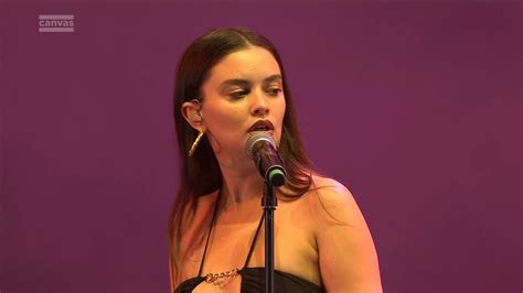 Sabrina Claudio Belong To You Rock Werchter 2022 Youtube