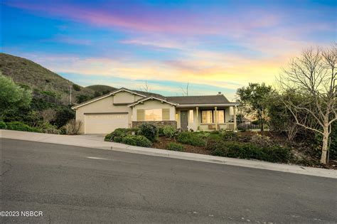521 Y Place, Lompoc, CA 93436 | Compass