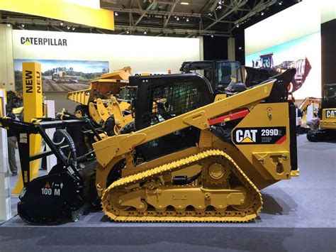 The cat® 299d2 xhp compact track loader, with its powerful engine, high output hydraulic system, high lift forces, vertical lift design and torsion axle suspension, provides the maximum performance for work tool productivity, digging, truck loading and material handling in a wide range of underfoot. 164 best skid steer images on Pinterest | Heavy equipment ...
