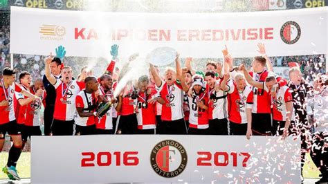 Feyenoord Kampioen Van Nederland Na Hattrick Kuijt Tegen Heracles Nu
