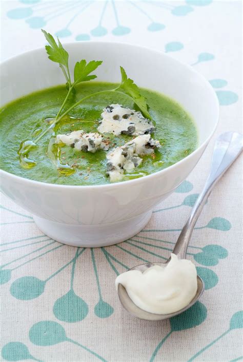 Creamy Broccoli And Spinach Soup With Cheese Recipe Eat Smarter Usa