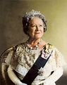 On This Day in History - Elizabeth The Queen Mother Was Born in 1900