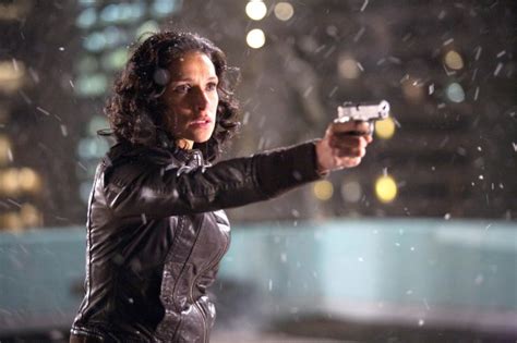 Bild Zu Indira Varma Human Target Bild Indira Varma Foto 35 Von