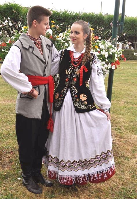 Quick Overview Of Folk Costumes From Poland Warning Picture Heavy