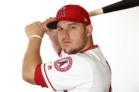 Mike Trouts Record Breaking Contract Vs Country Music Stars