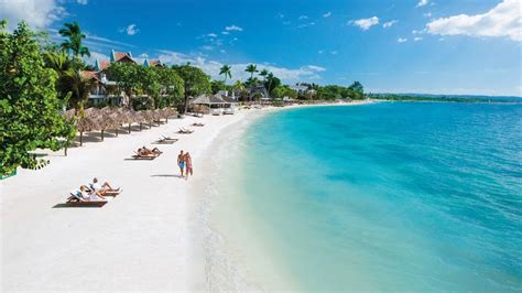 Win A Romantic Trip For Two To The Sandals Resort In