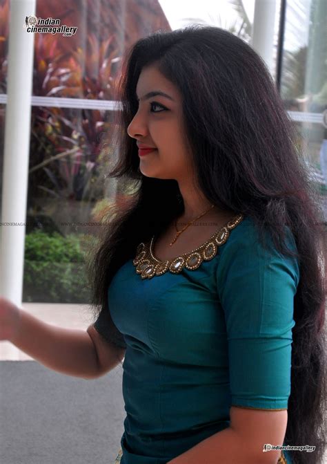 Malavika Nair Ammu Actress Photos Stills Gallery