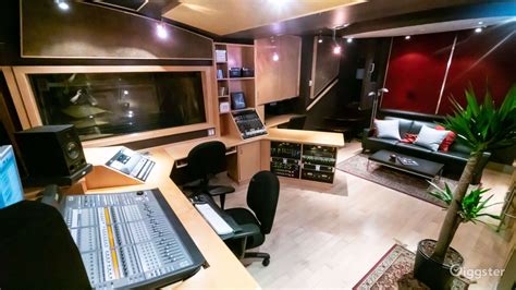Affordable Boutique Recording Studio Rent This Location On Giggster