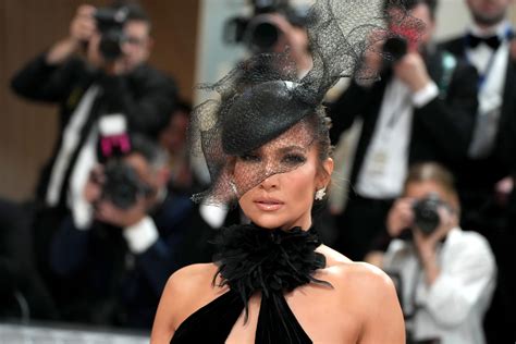 Jennifer Lopez Wins For Most Fascinator Worthy Cat Eyes At The Met Gala
