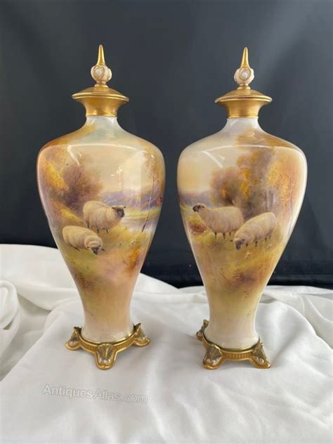Antiques Atlas Royal Worcester Pair Of Vases Signed H Davis