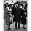 Winston Churchill With His Wife History (24 x 36) - Walmart.com ...