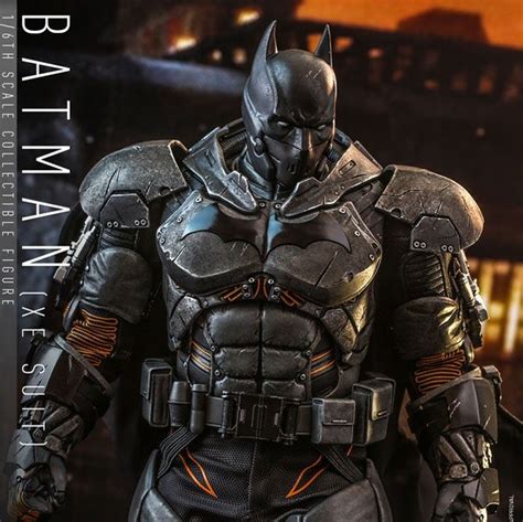 Hot Toys Batman Xe Suit Batman Arkham Origins 16 Action Figure By