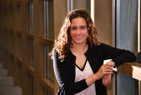 Columbus police seek 2 people of interest in Morse Road fatal shooting