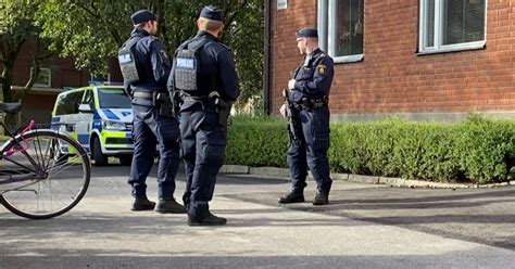 Två Personer Häktade Efter Polistillslagen I Arboga Misstänkta För Grovt Narkotikabrott Svt