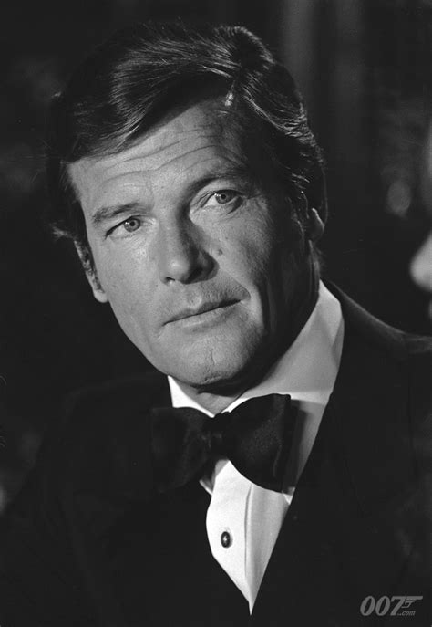 The Official James Bond 007 Website Tributes To Sir Roger Moore