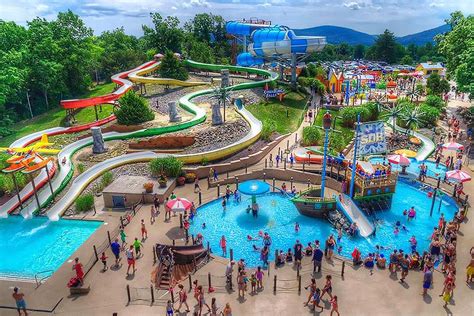 The water theme park features 20 attractions. Best Water Theme Parks Near NYC for Families (With images ...