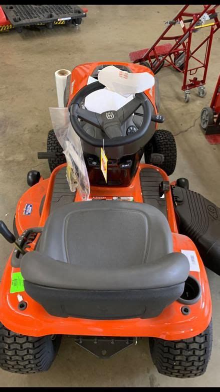 New Husqvarna Yth22v46 22 Hp V Twin Hydrostatic 46 In Riding Lawn Mower