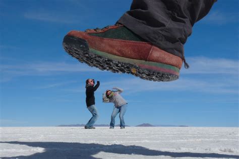 Ultimate Guide To Forced Perspective Photography