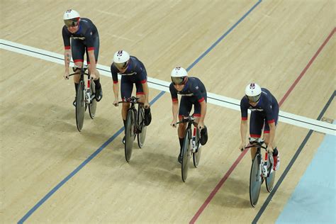 Rio Women S Team Pursuit Seal Third Cycling Gold For Britain As Laura Trott Makes History