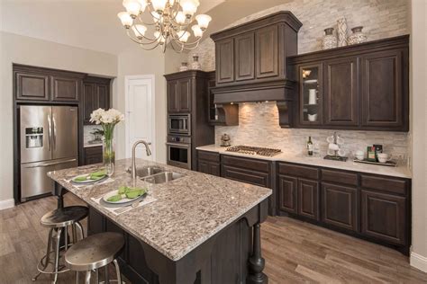 Get matched with top cabinet makers in fort worth, tx. Highland Homes plan 262 Model Home in Dallas / Fort Worth ...
