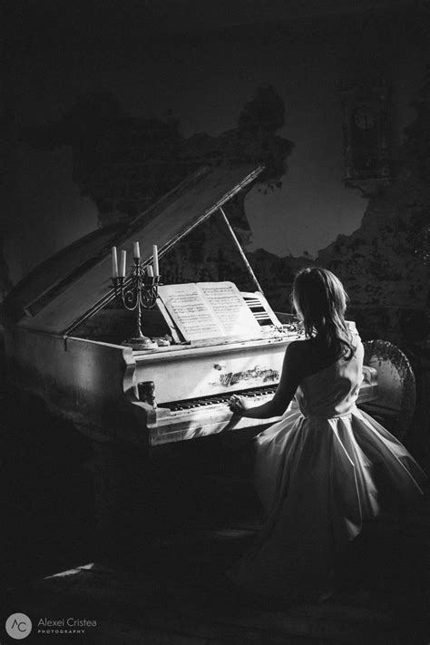 Пин от пользователя Marc Bolwell на доске Piano Черно белое фото