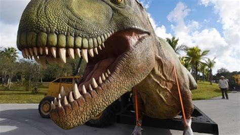 Dinosaurs Invade Zoo Miami Jan 24 May 10 Miami Herald