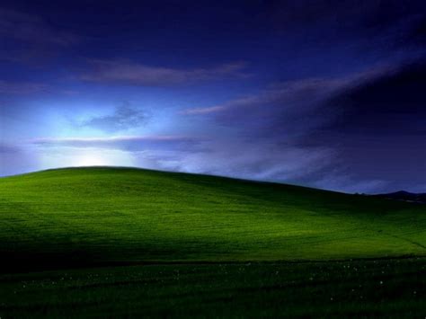 Windows Xp Bliss Night Wallpaper