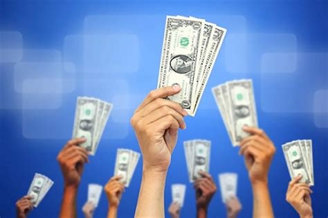 Raising Money Through Crowdfunding Consider These Best Practices For