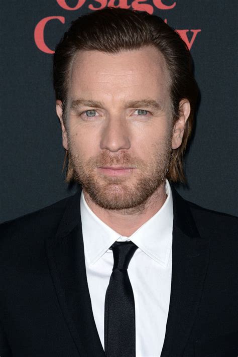 You may know him from movies like trainspotting, moulin rouge!, star wars, the impossible, beginners, the ghost writer, among many others. Ewan McGregor - A revista da mulher