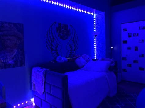 Just Redid My Entire Room I Was Going For A Dazecore Aesthetic How Do