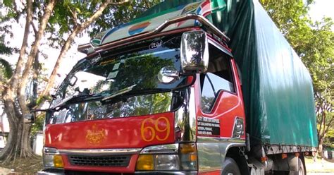 Wählen sie ein transportunternehmen, das sowieso dorthin fährt! iCeLy Aiskrim Potong: Laluan Transport Lori Dari Kelantan ...