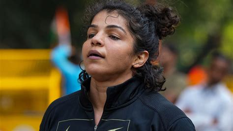 ‘being A Woman Protesting Wrestler Sakshi Malik On Pt Ushas ‘indiscipline Remark Mint
