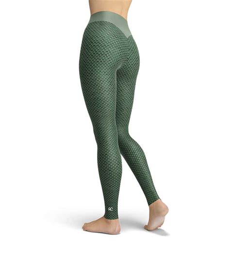 Honeycomb Green Yoga Pants Action Curves