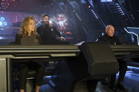 Review Star Trek Picard Goes Back To The Future In Assimilation