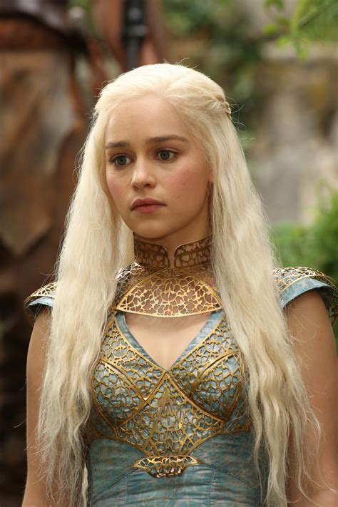 Long Blonde Haired Khaleesi Game Of Thrones Wallpapers