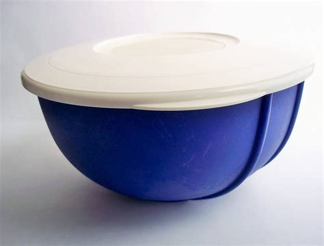 Lidded Tupperware Remarkabowl Blue And White Mixing Bowl Instructions