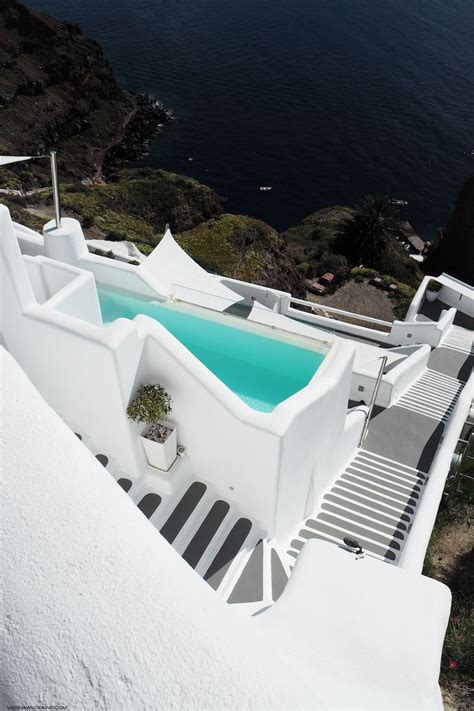 Best Luxury Hotels Charisma Suites Santorini I More On Oia Santorini Greece
