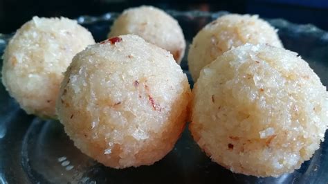 Milk recipe samayal host features: சுவையான தேங்காய் லட்டு செய்முறை / coconut laddu recipe in tamil / sweet recipes in Tamil /milk ...