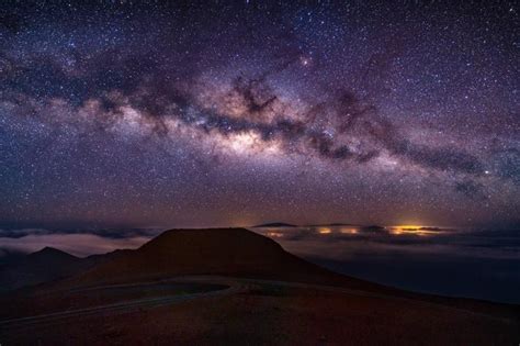 Night Sky From The Summit Of Haleakalā Maui Space Know Your Meme