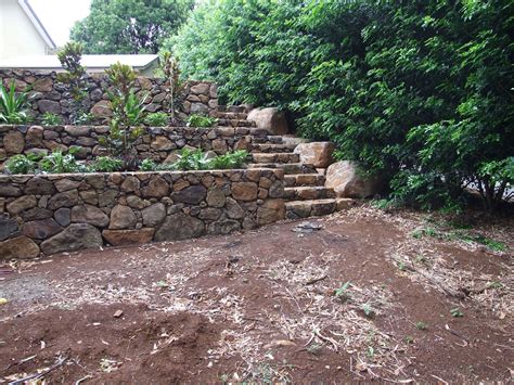 Rock Retaining Walls Landscaping Design And Construction Landscaping