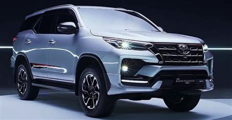 Toyota Indias 2021 Fortuner Luxury Suv Facelift Detailed On Video