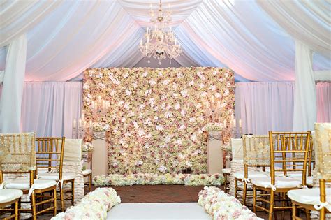 We also offer floral wedding packages & tips on wedding if you're not lucky enough to be named after a flower, perhaps there's one named after you! Flower and Plant Walls for Rustic-Chic Wedding Décor ...